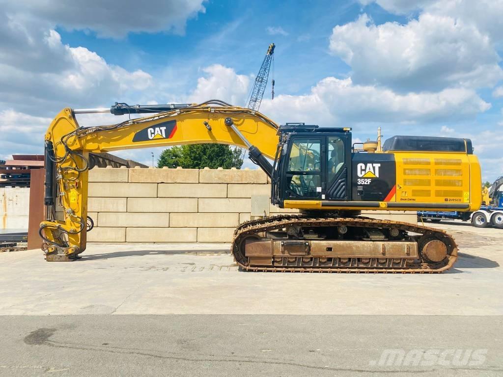 CAT 352f xe حفارات زحافة