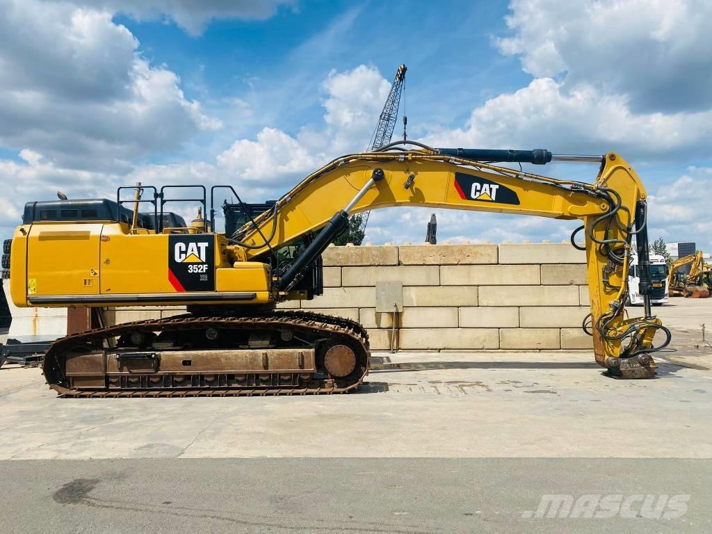 CAT 352f xe حفارات زحافة