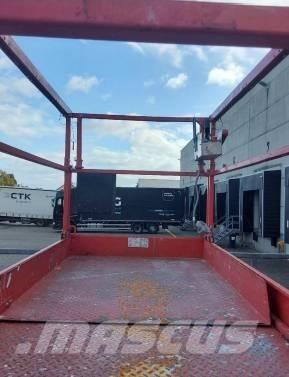 SkyJack SJ III 4626 رافعات مقصية الشكل