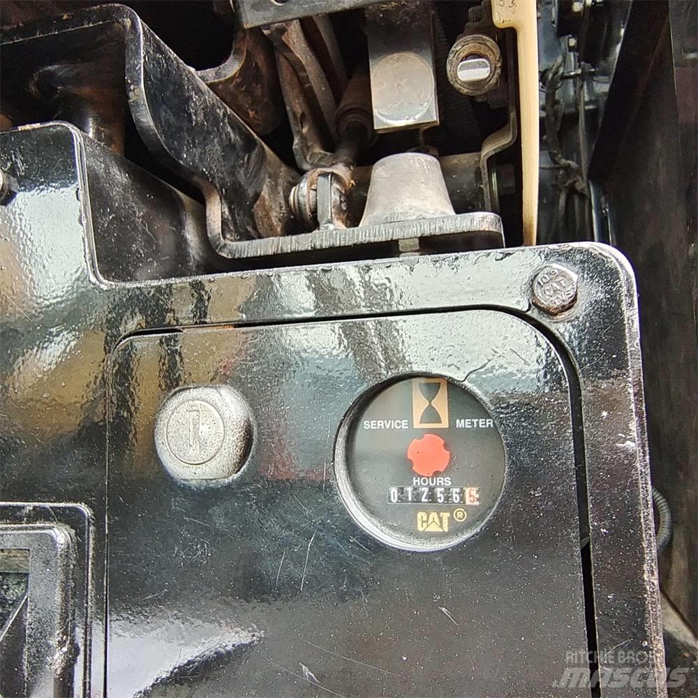 CAT 306 D حفارات صغيرة أقل من 7 طن (حفارات صغيرة)