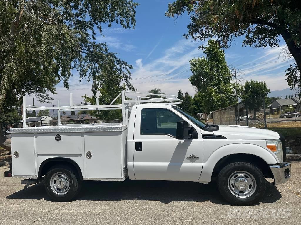 Ford F 250 SD شاحنات خفيفة/مفصلية الجوانب