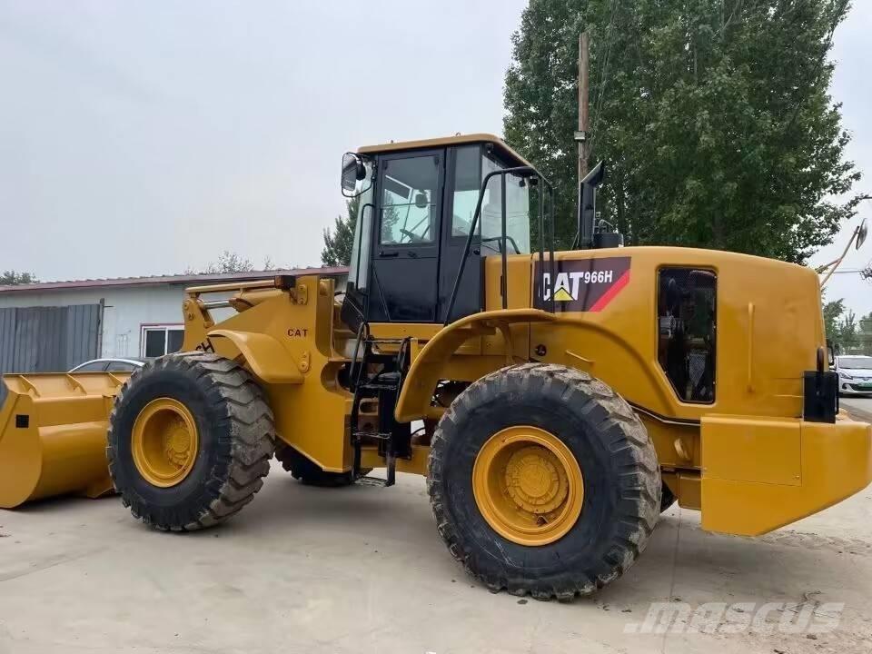 CAT 966 H St VZO لوادر بعجل