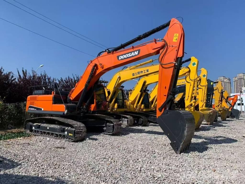 Doosan 300-7 حفارات زحافة