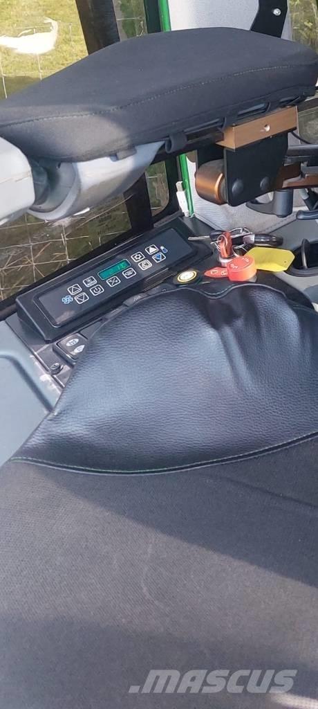 John Deere 1070 E حصادات