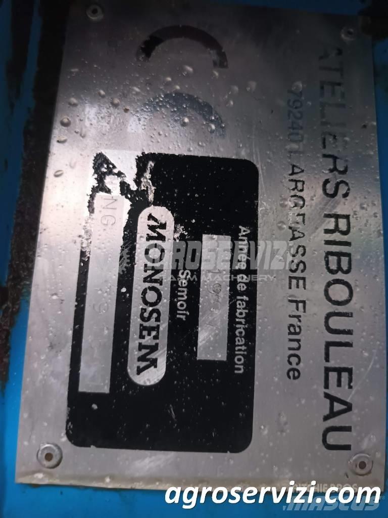 Monosem NG PLUS 3 ماكينات البذر الدقيق