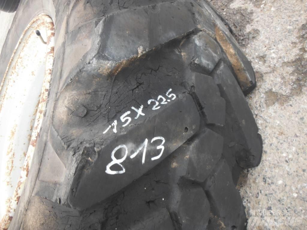 Michelin 15R22.5 الإطارات والعجلات والحافات