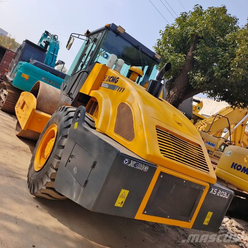 XCMG XS 202 J مداحل أحادية الأسطوانة