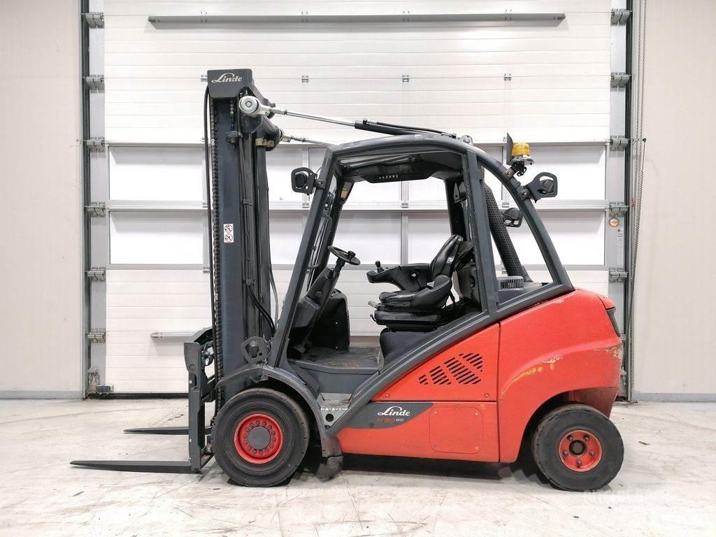 Linde H30D-02 شاحنات الديزل