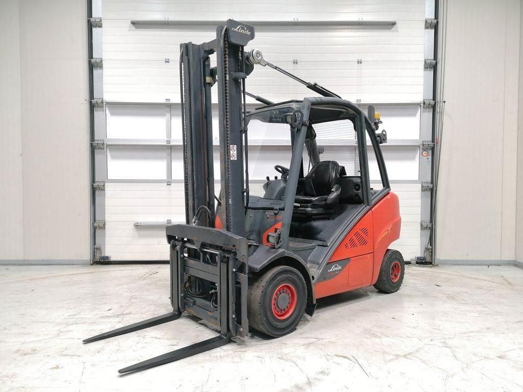 Linde H30D-02 شاحنات الديزل
