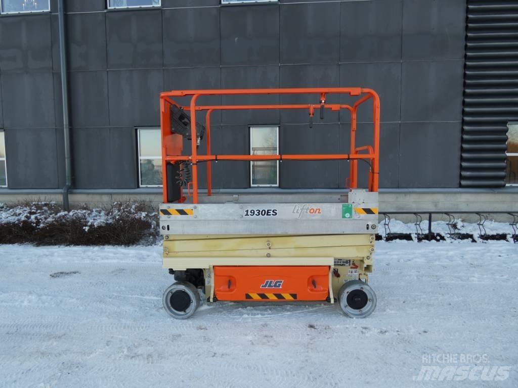 JLG 1930 ES Saxlift رافعات مقصية الشكل