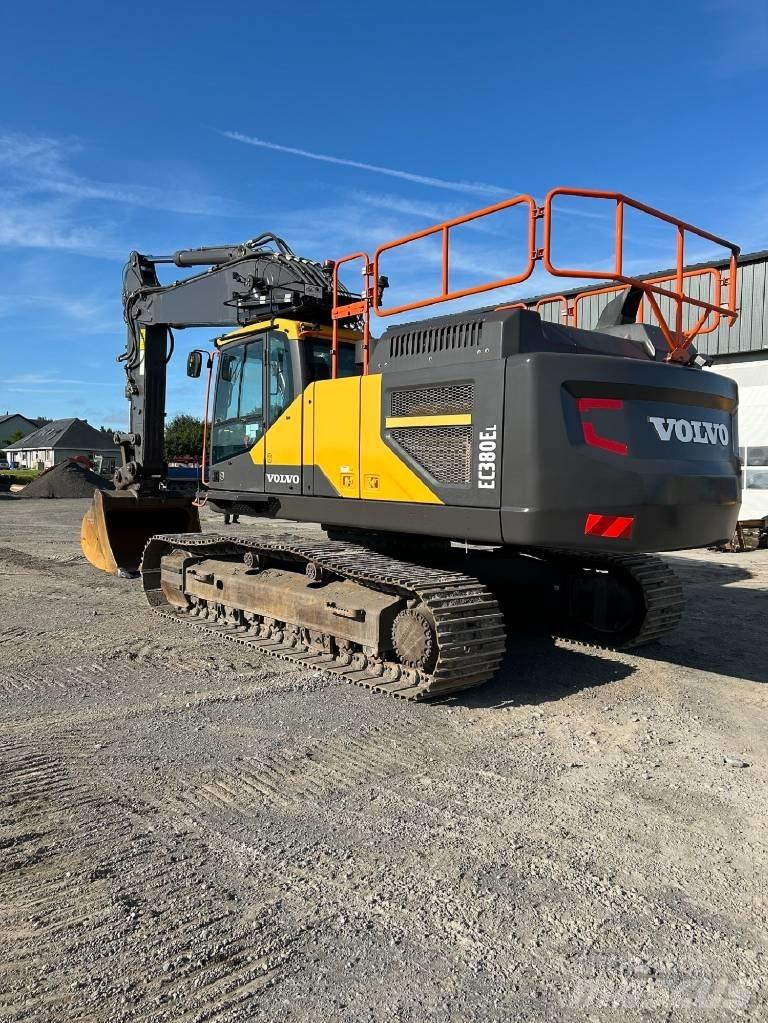 Volvo EC 380 EL حفارات زحافة