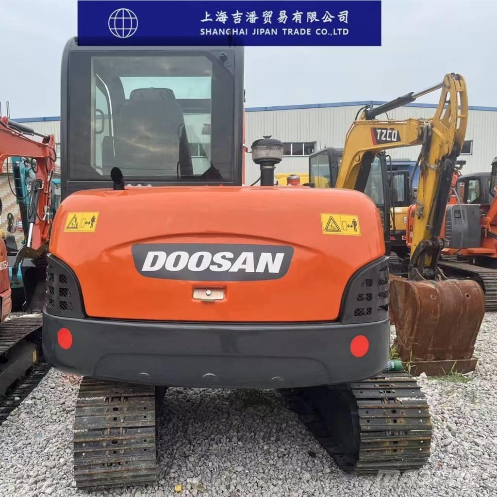 Doosan DH 60 حفارات صغيرة أقل من 7 طن (حفارات صغيرة)