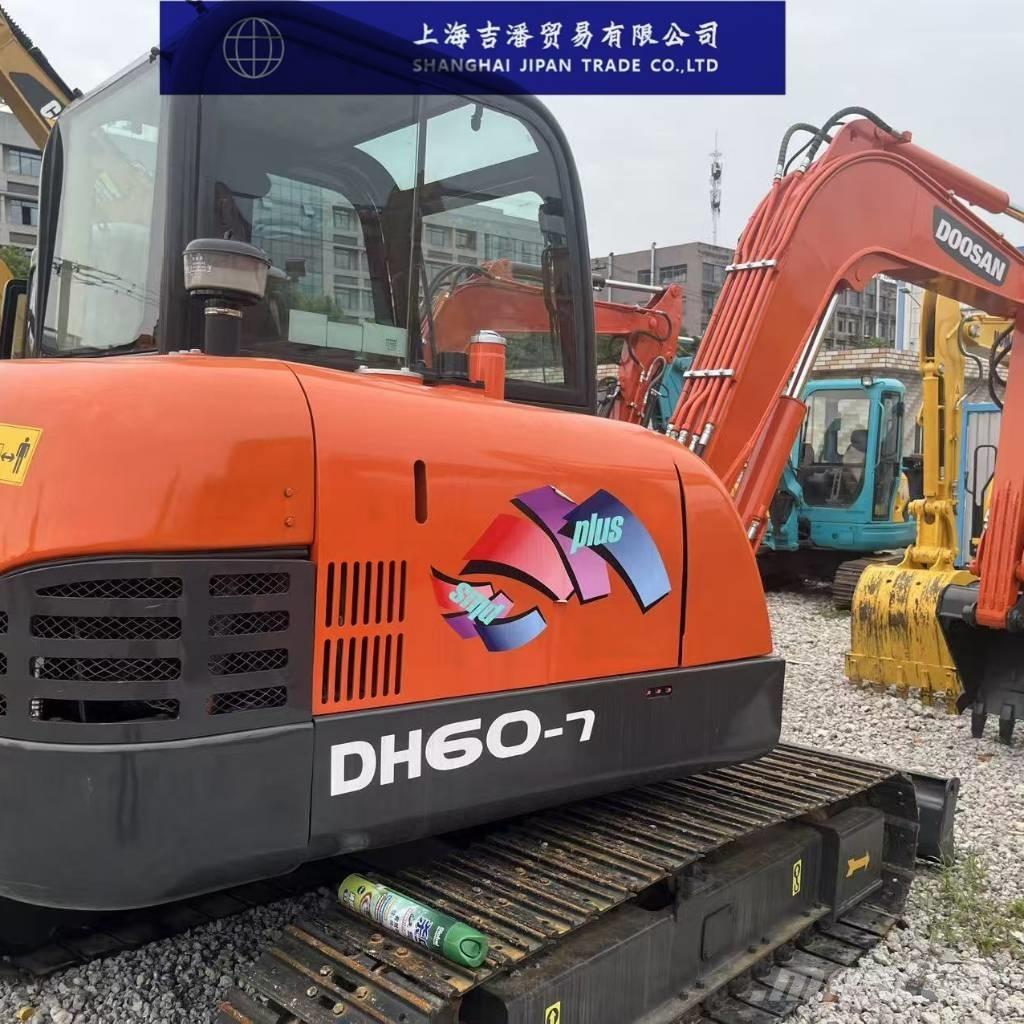 Doosan DH 60 حفارات صغيرة أقل من 7 طن (حفارات صغيرة)