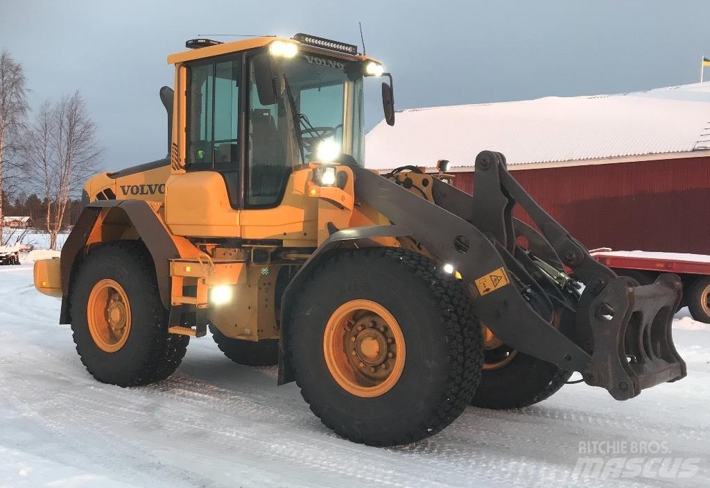 Volvo L 60 F لوادر بعجل