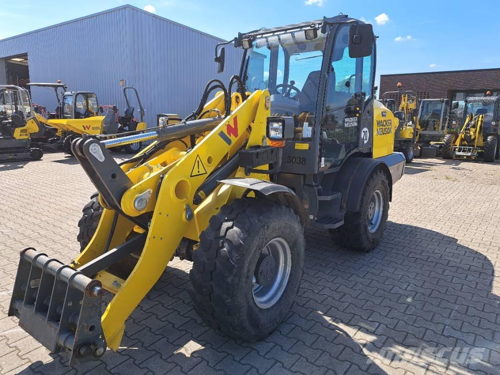 Wacker Neuson WL60 لوادر بعجل