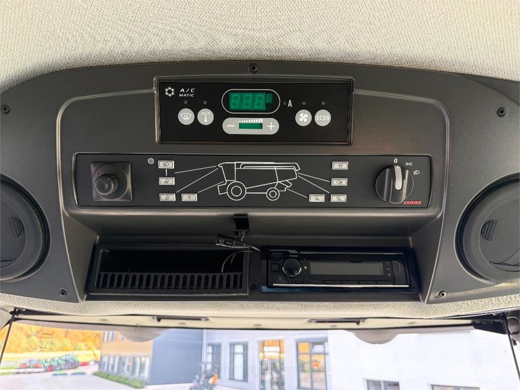 CLAAS LEXION 7500 حصادات