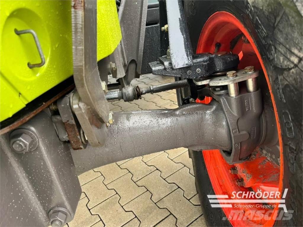 CLAAS AXOS 330 الجرارات