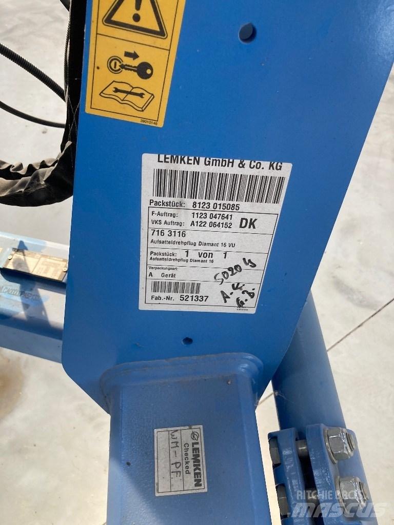 Lemken Diamant 16 محاريث عكسية