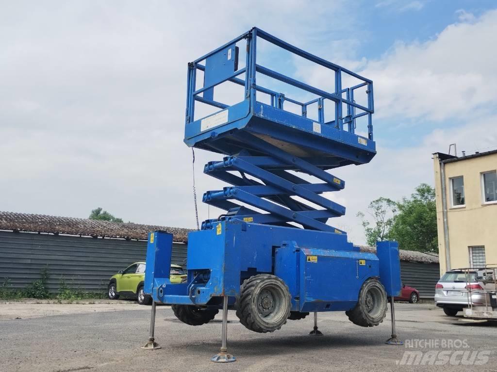 Genie GS 3268 رافعات مقصية الشكل