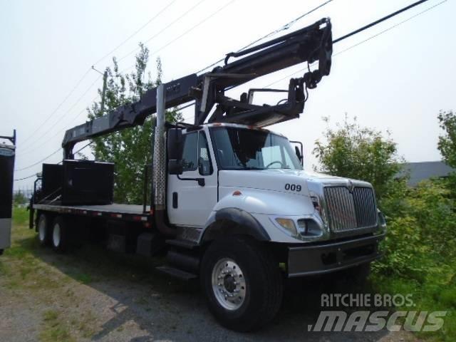 International 7500 شاحنات أخرى