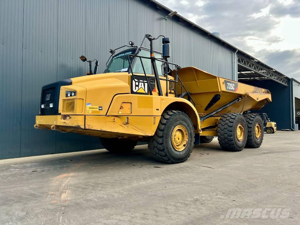 CAT 735C ساحبات مفصلية