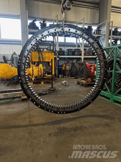CAT 312 E BEARING الشاسيه والتعليق