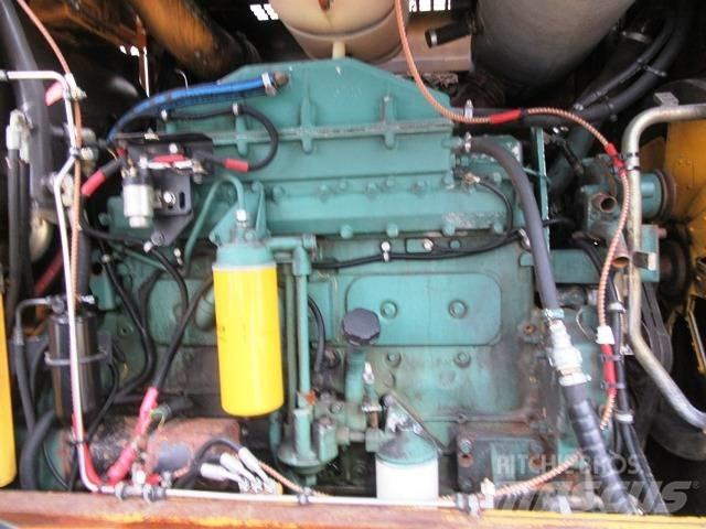 Volvo L 120 C لوادر بعجل