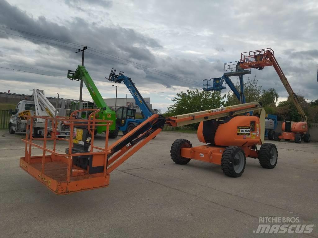 JLG 600 AJ رافعات سلة مفصلية