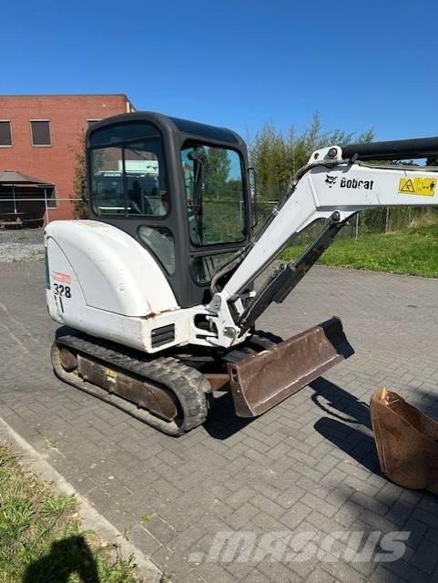 Bobcat 328 حفارات صغيرة أقل من 7 طن (حفارات صغيرة)
