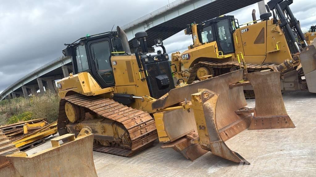 CAT D 6 LGP VPAT بلدوزرات مجنزرة