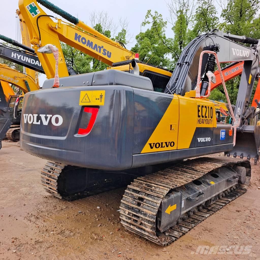 Volvo EC 210 D حفارات زحافة