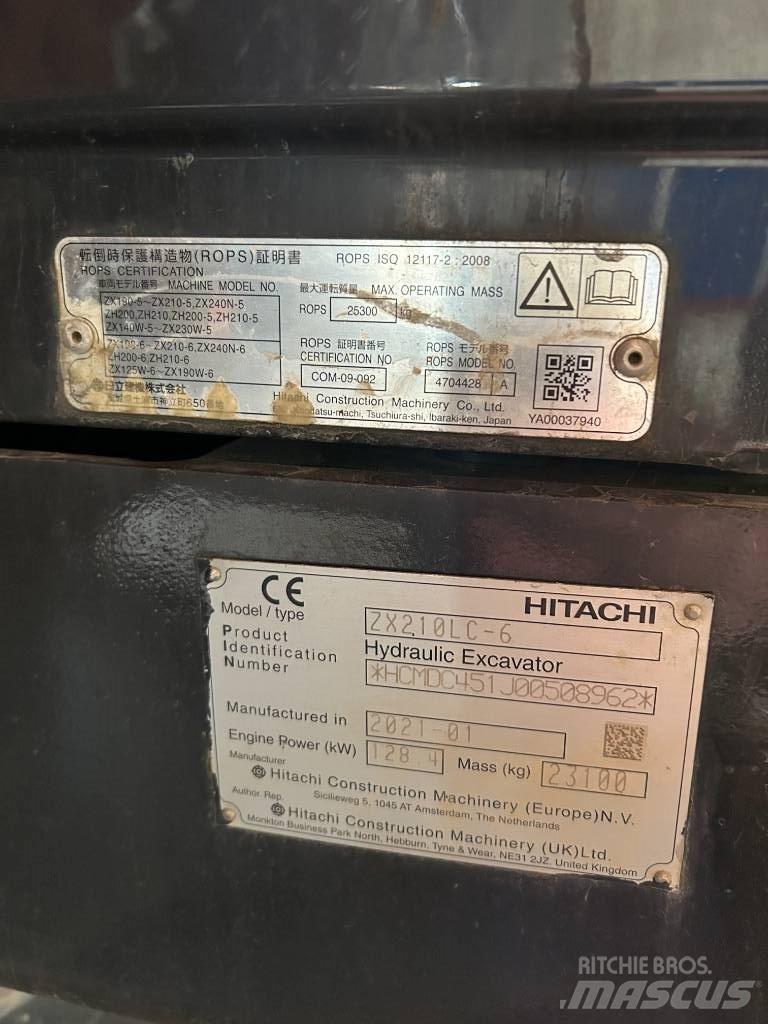 Hitachi ZX 210 LC-6 حفارات زحافة