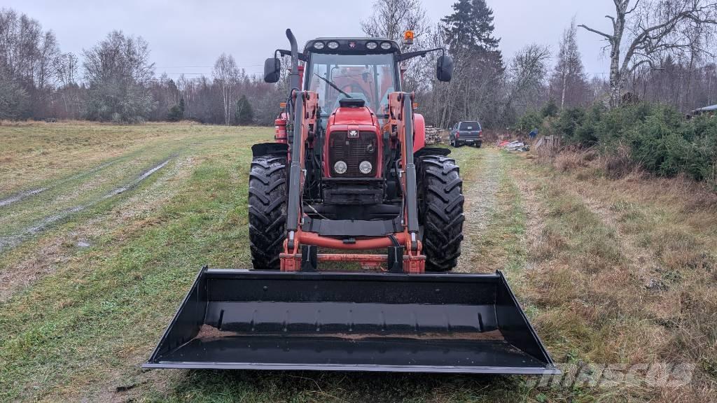 Massey Ferguson 5465 الجرارات