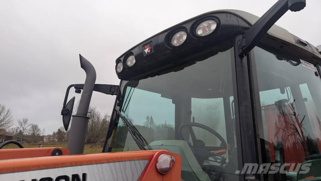 Massey Ferguson 5465 الجرارات