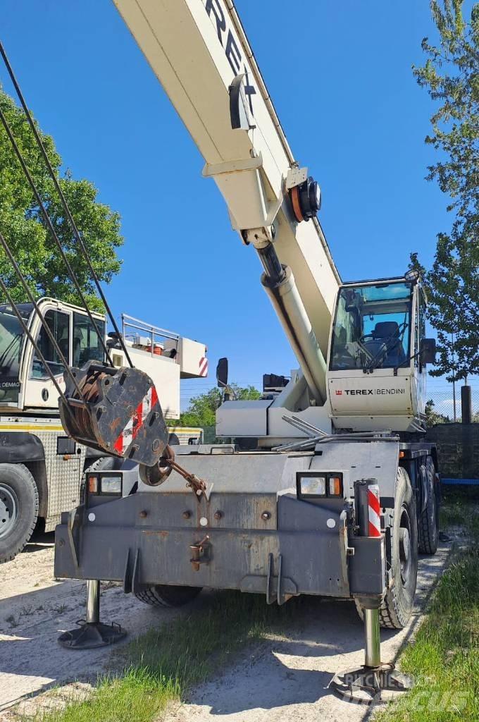 Terex A 350 رافعات الطرق الوعرة