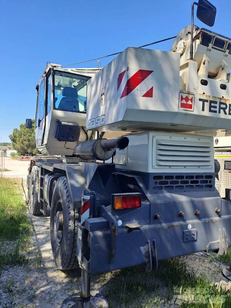 Terex A 350 رافعات الطرق الوعرة
