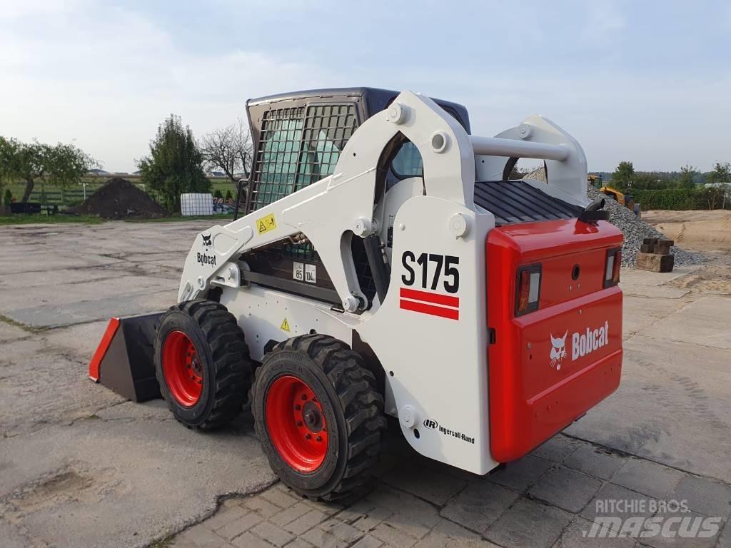 Bobcat S 175 لوادر انزلاقية التوجيه