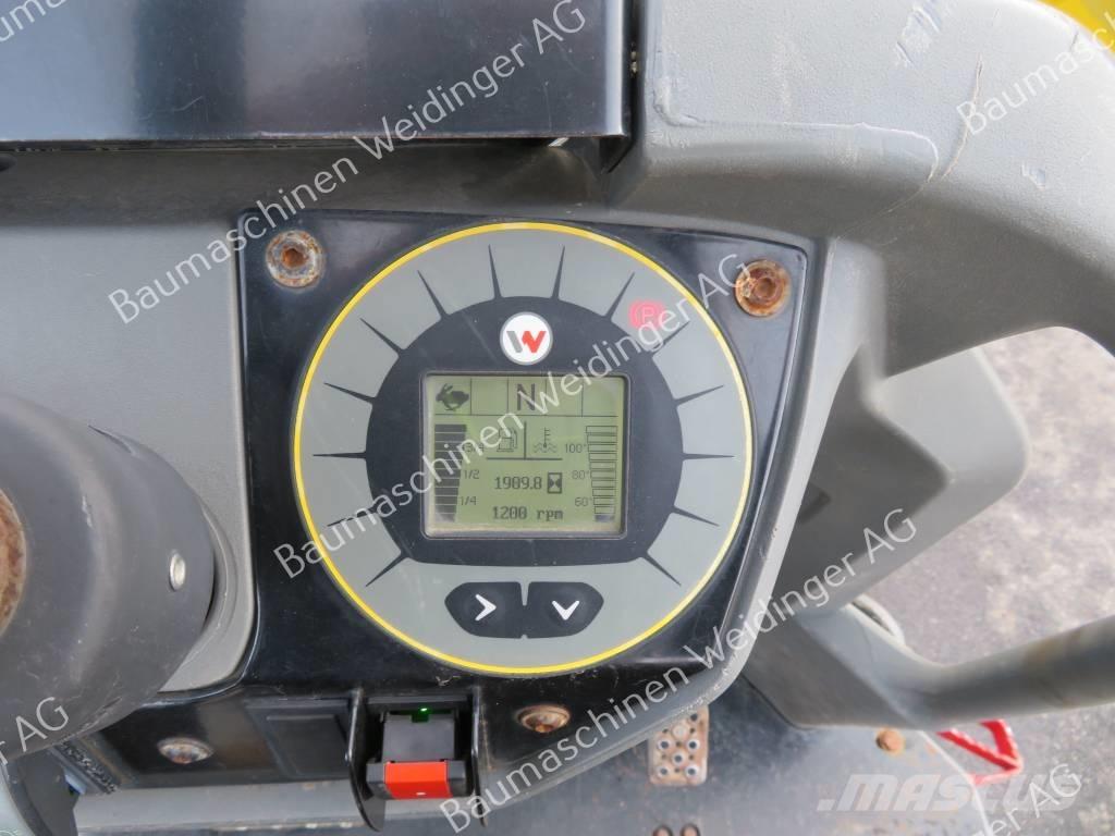 Wacker Neuson DW 40 ساحبات مفصلية