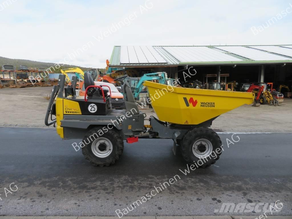 Wacker Neuson DW 40 ساحبات مفصلية