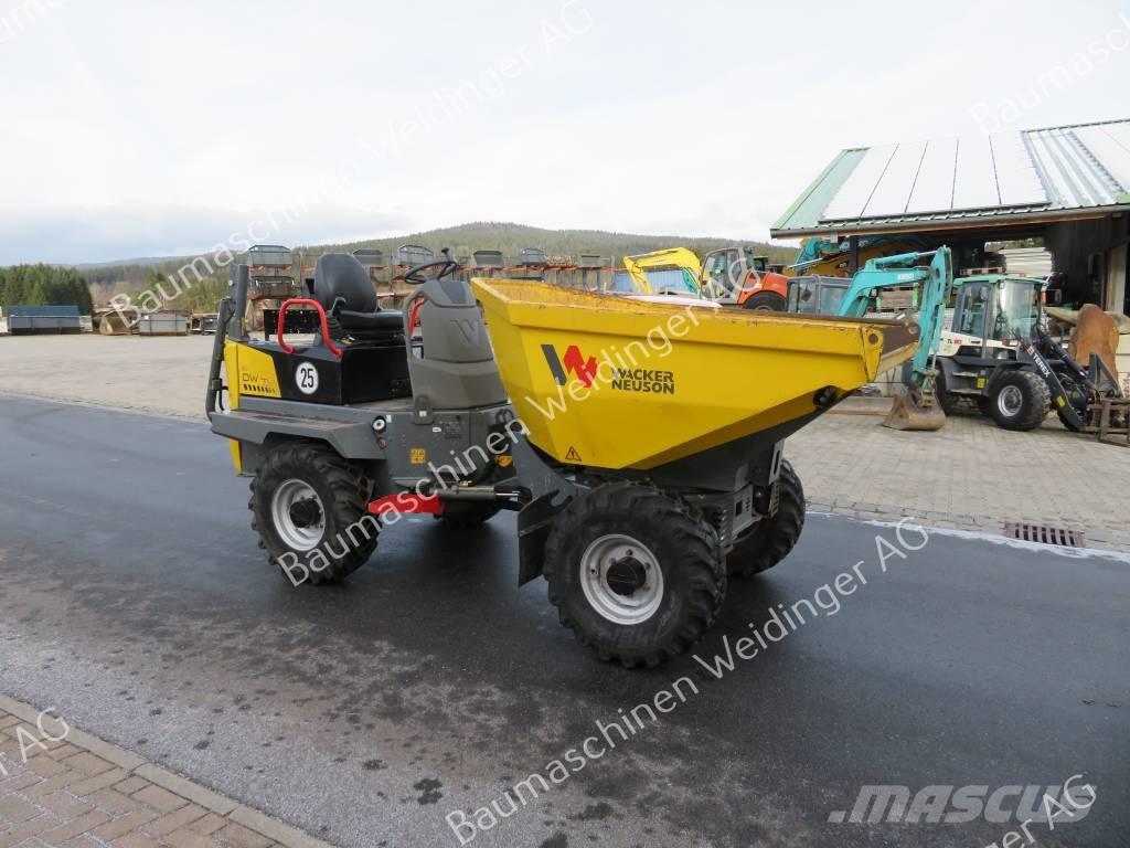 Wacker Neuson DW 40 ساحبات مفصلية
