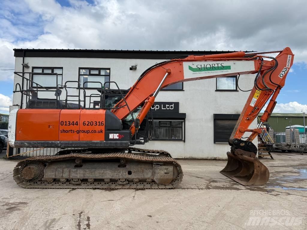 Hitachi ZX 210 LC-6 حفارات زحافة