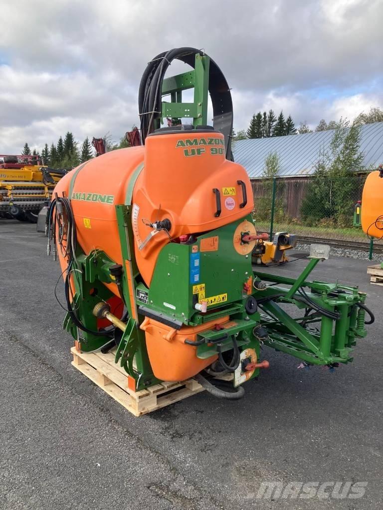 Amazone UF 901 رشاشات محمولة