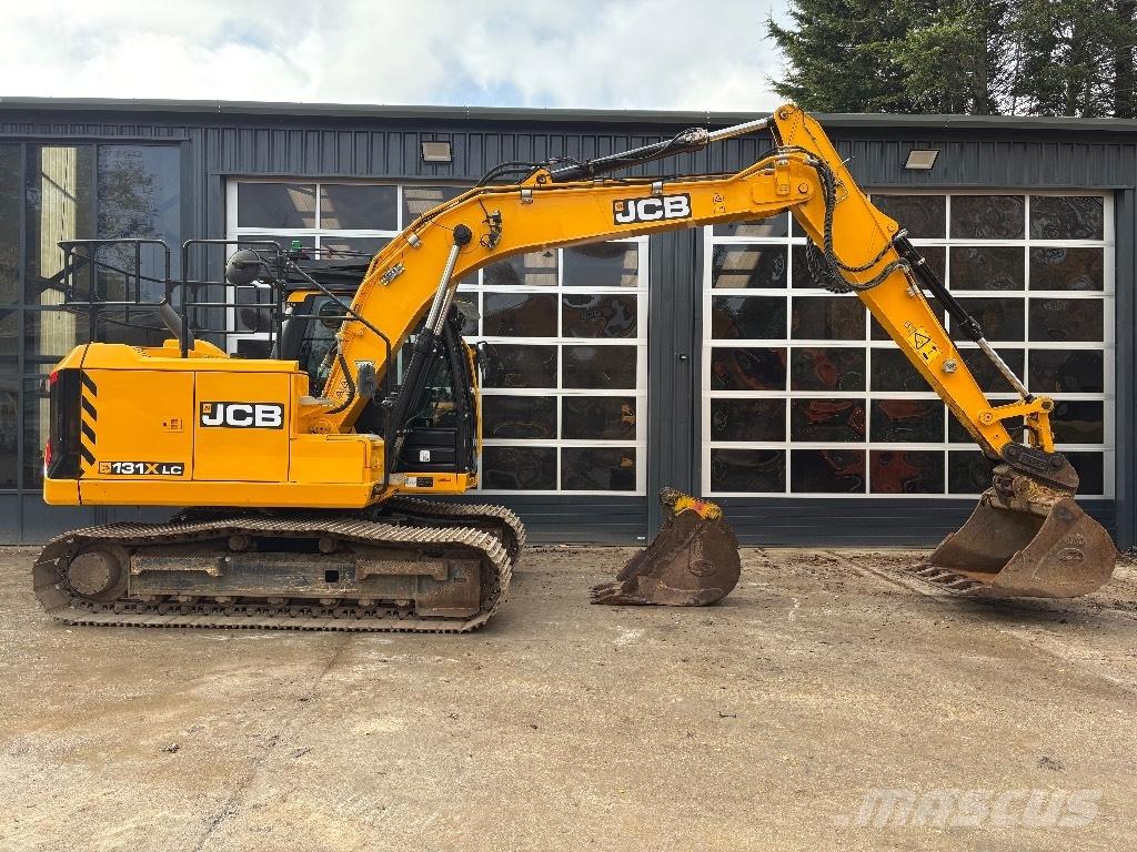 JCB 131 X حفارات زحافة