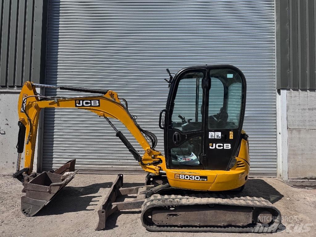 JCB 8030 ZTS حفارات صغيرة أقل من 7 طن (حفارات صغيرة)