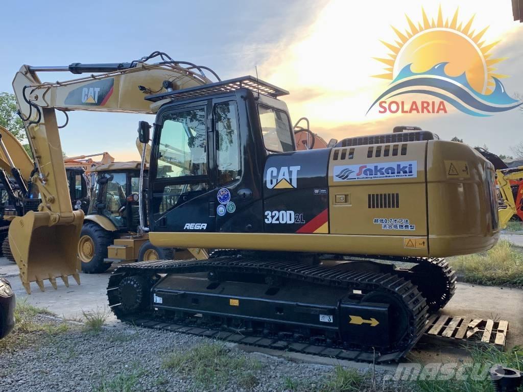 CAT 320 D حفارات زحافة
