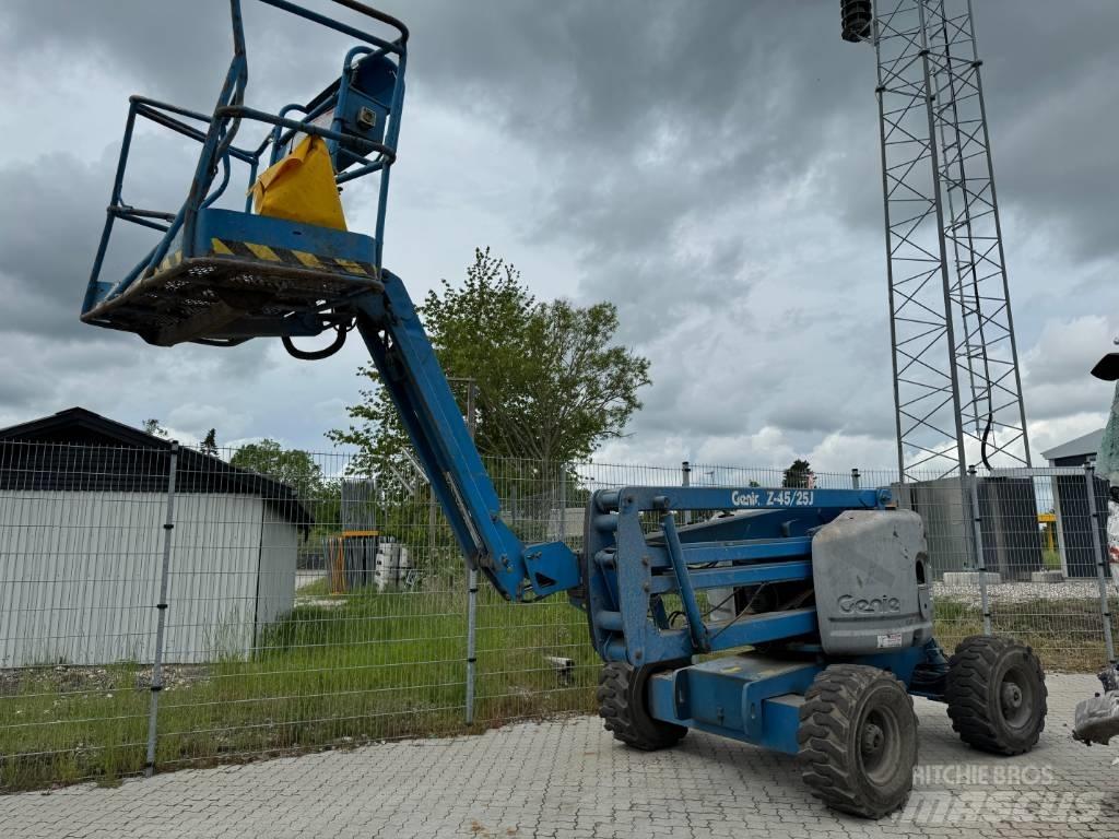 Genie Z 45/25 رافعات سلة مفصلية