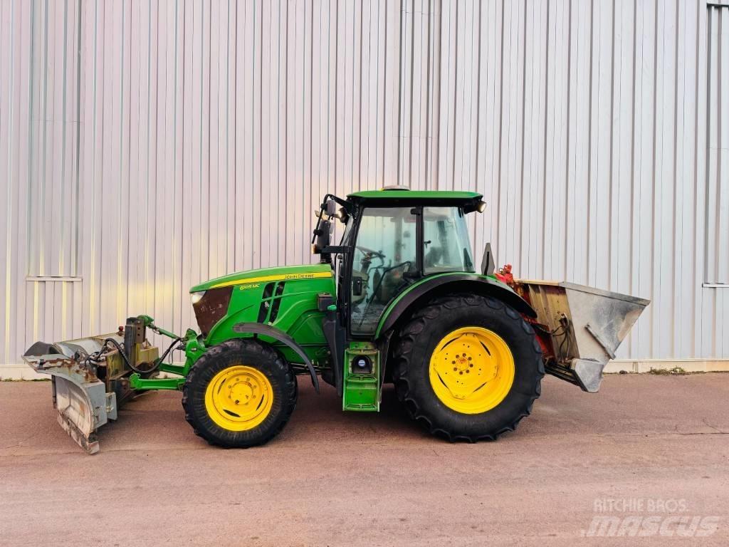 John Deere 6105 M الجرارات