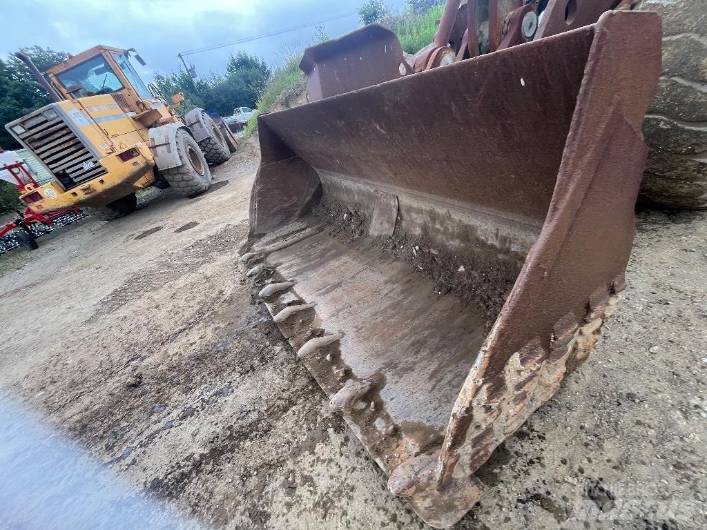 Volvo L 150 C لوادر بعجل