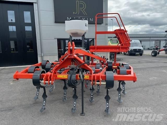 Kubota CU 1300 زراعات