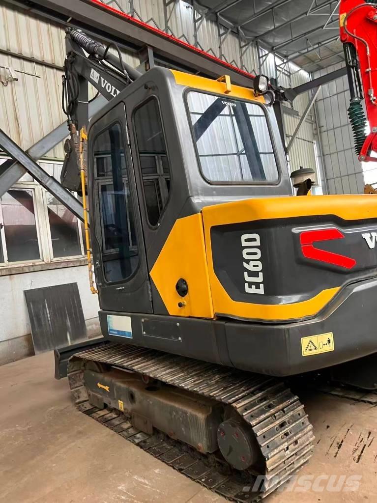 Volvo EC60D حفارات صغيرة أقل من 7 طن (حفارات صغيرة)